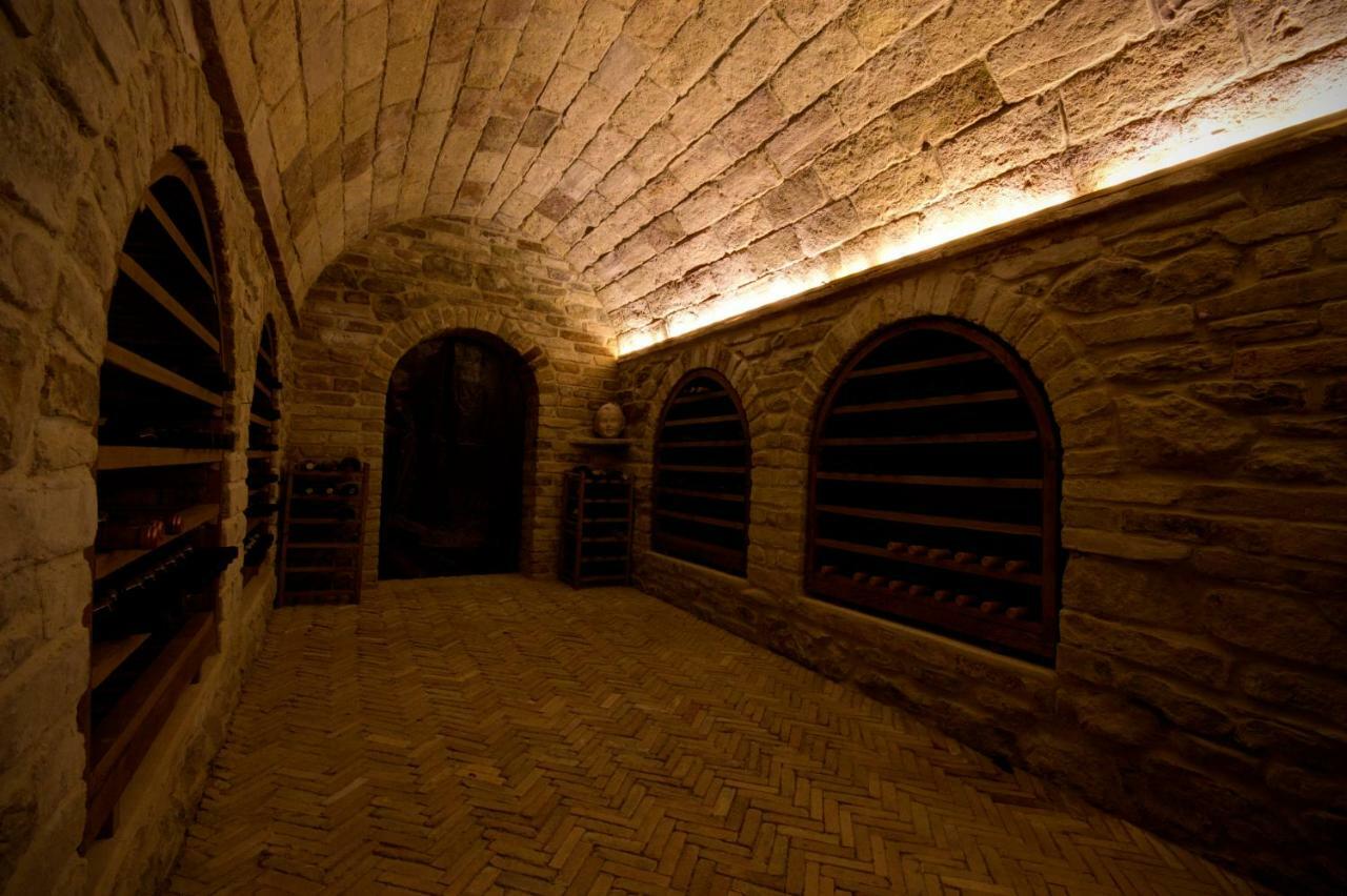 Pietra Antica Bauernhof Ripatransone